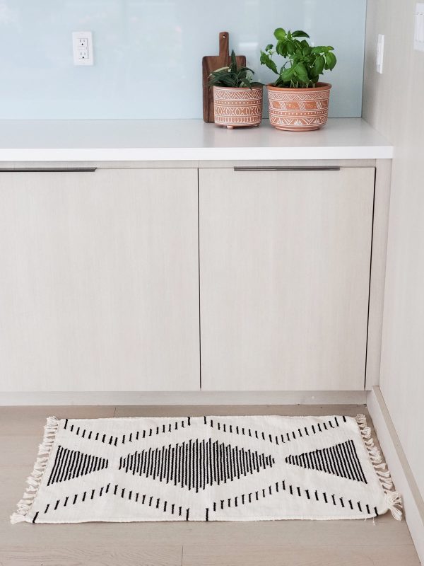 Kalo Floor Mat - Image 4