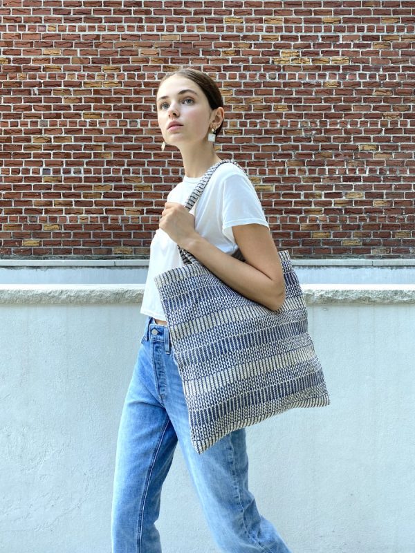 Dobi Daily Bag - Blue - Image 3